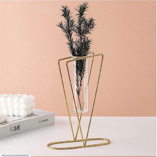 Golden Metal Vase- 1 pc Elegant Home Decor
